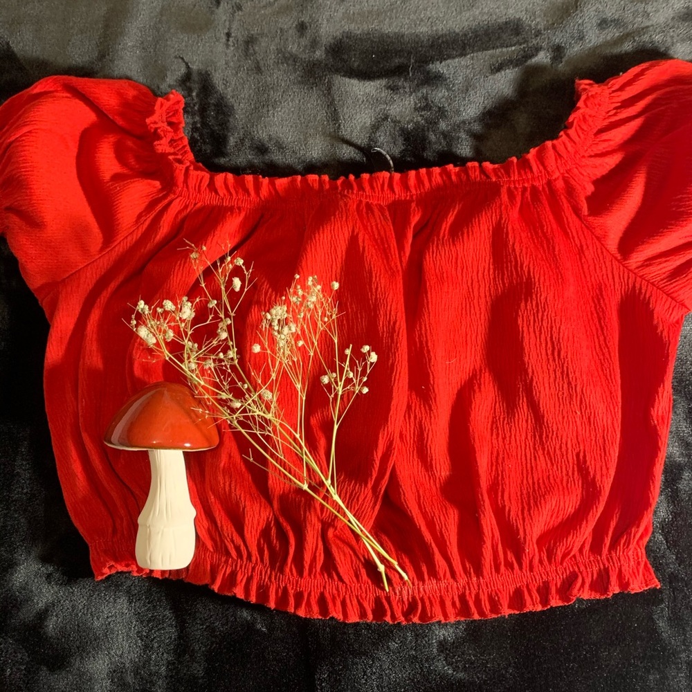 Cute boho red top from H&M ❣️☀️